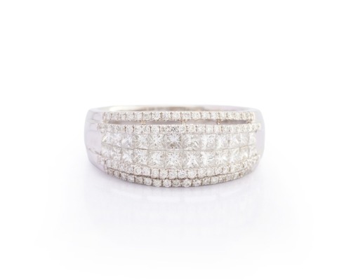 DIAMOND WHITE GOLD RING