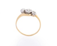 ANTIQUE GOLD DIAMOND RING
