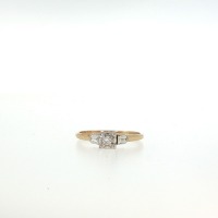 DIAMOND RING