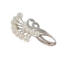 PEARL AND DIAMOND BROOCH