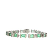 COLOMBIAN EMERALD AND DIAMOND BRACELET